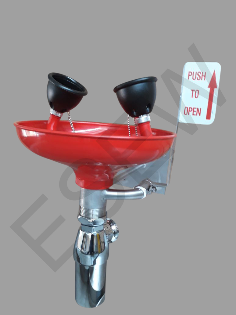 Wall-mounted polypropylene eyewash station